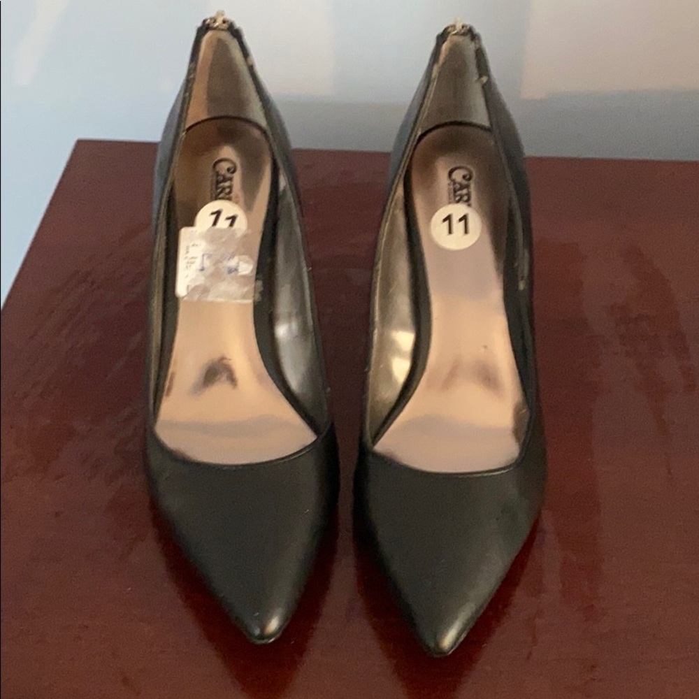 Never worn black pumps with zipper back